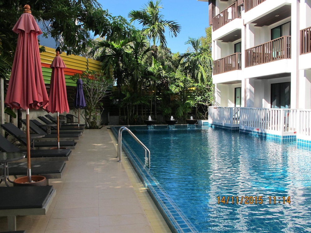 APASARI KRABI 28/33