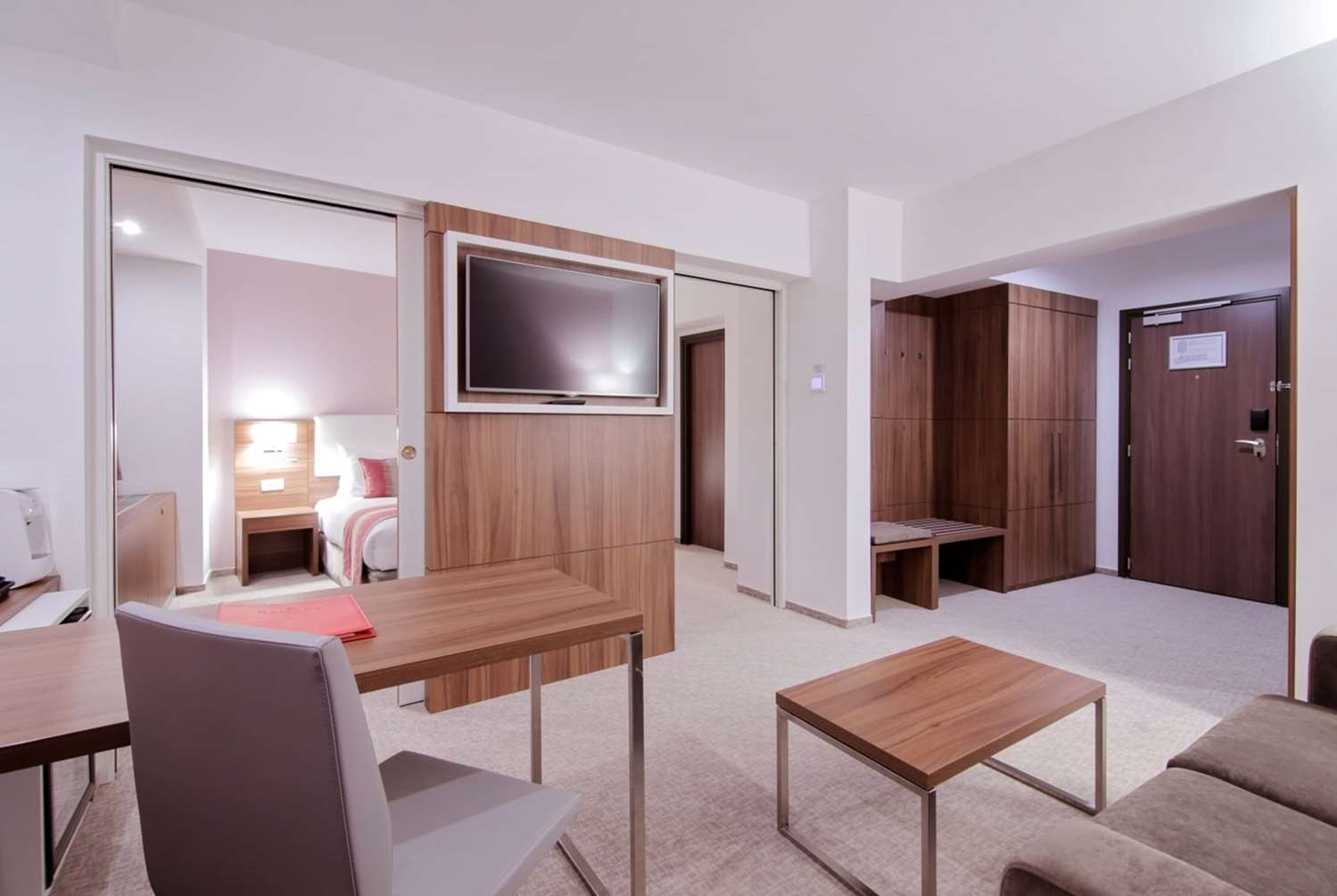 Ramada Plaza by Wyndham Craiova 17/34