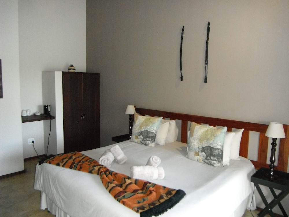 Mangwa Valley Game Lodge 8/50