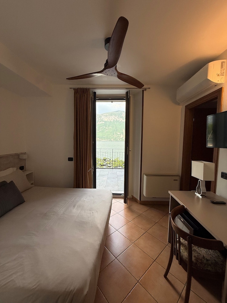 Hotel La Pergola 3/23