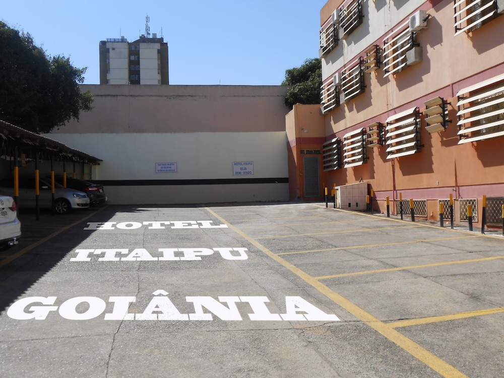 Itaipu Hotel 20/23