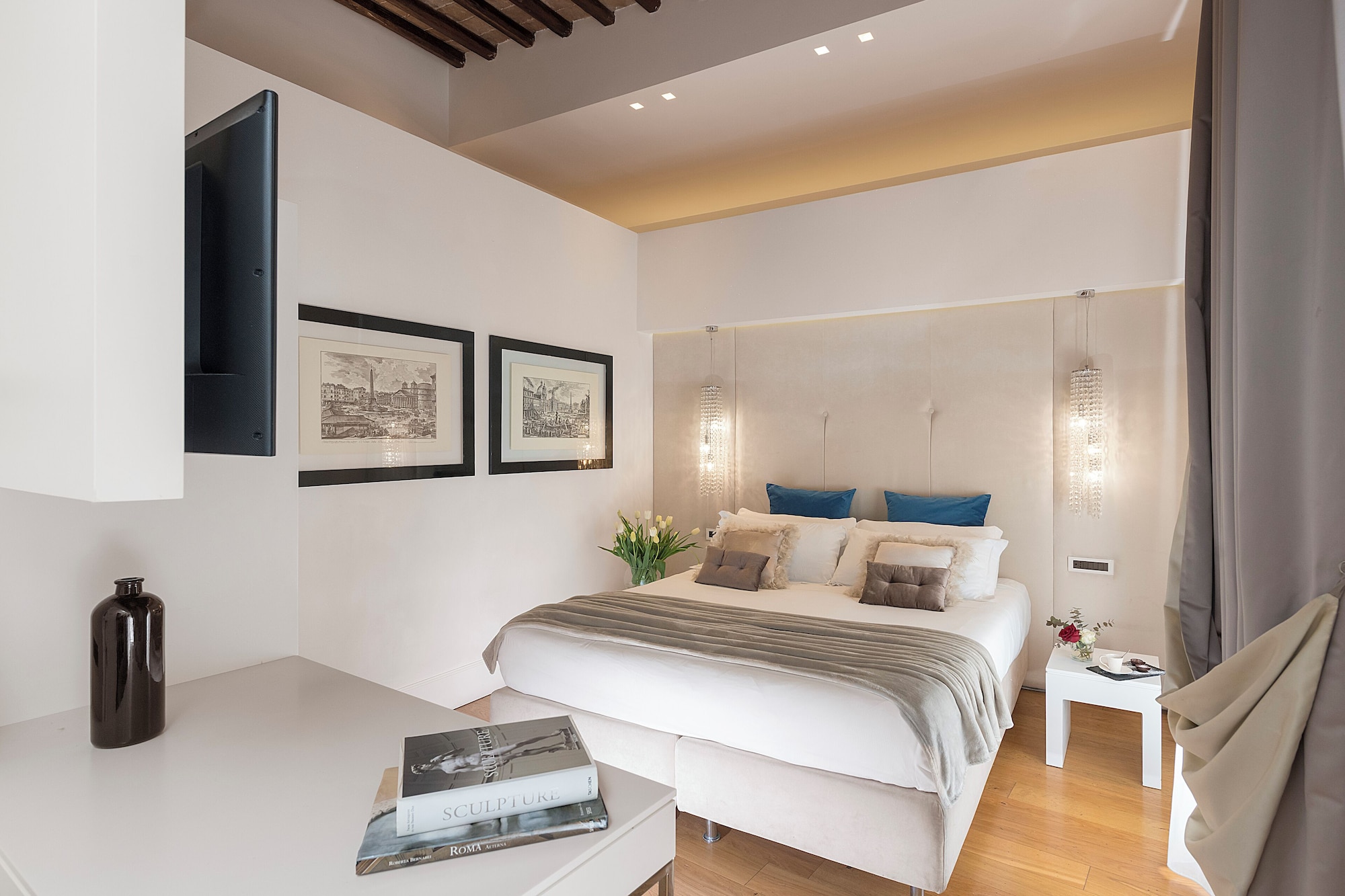 STANDARD, DOUBLE OR TWIN BED