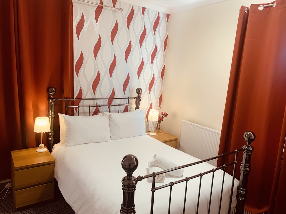 PRESTON HOTEL 21/49