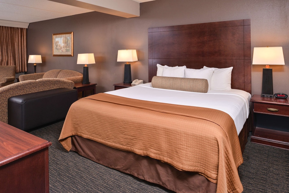 Best Western Plus Kelly Inn 4/27