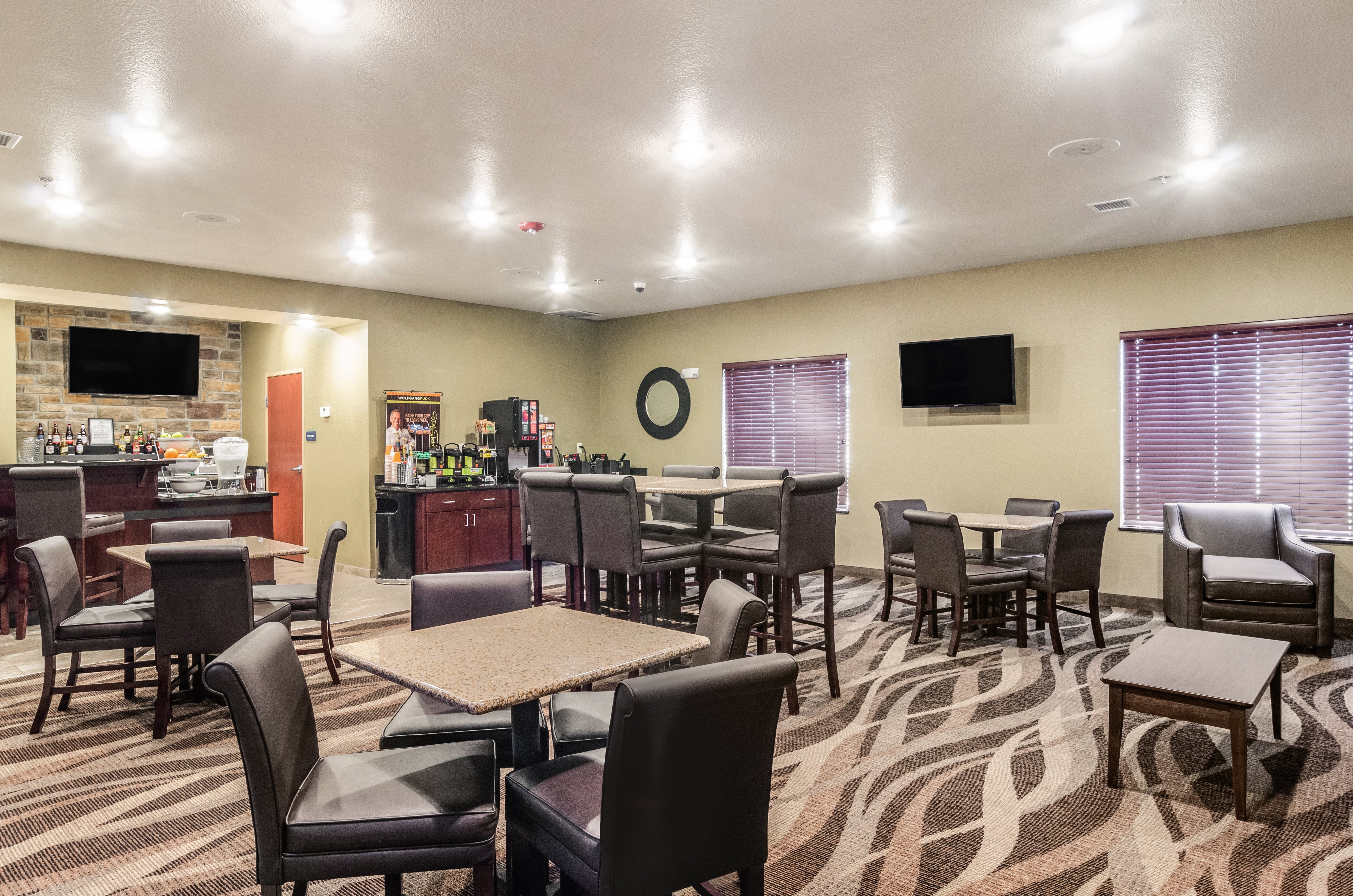 Cobblestone Hotel & Suites - Gering / Scottsbluff 21/26