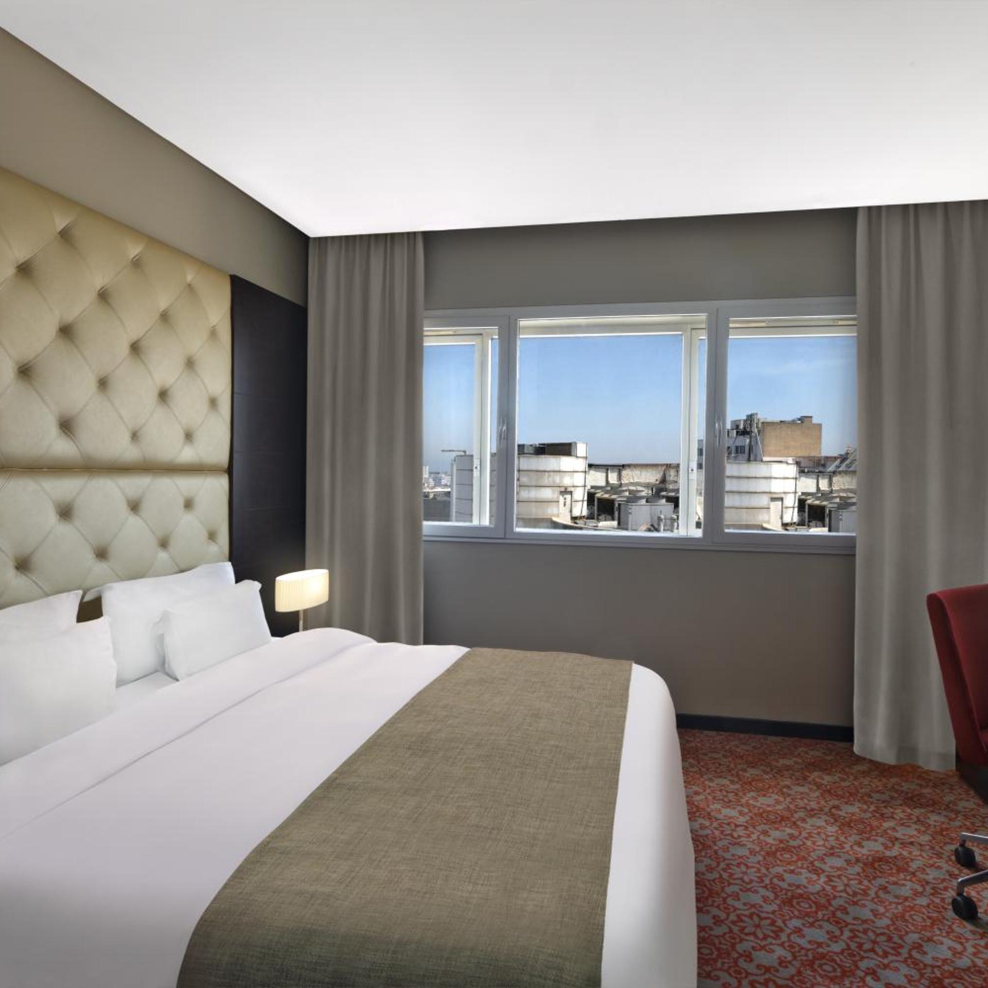 Executive Room