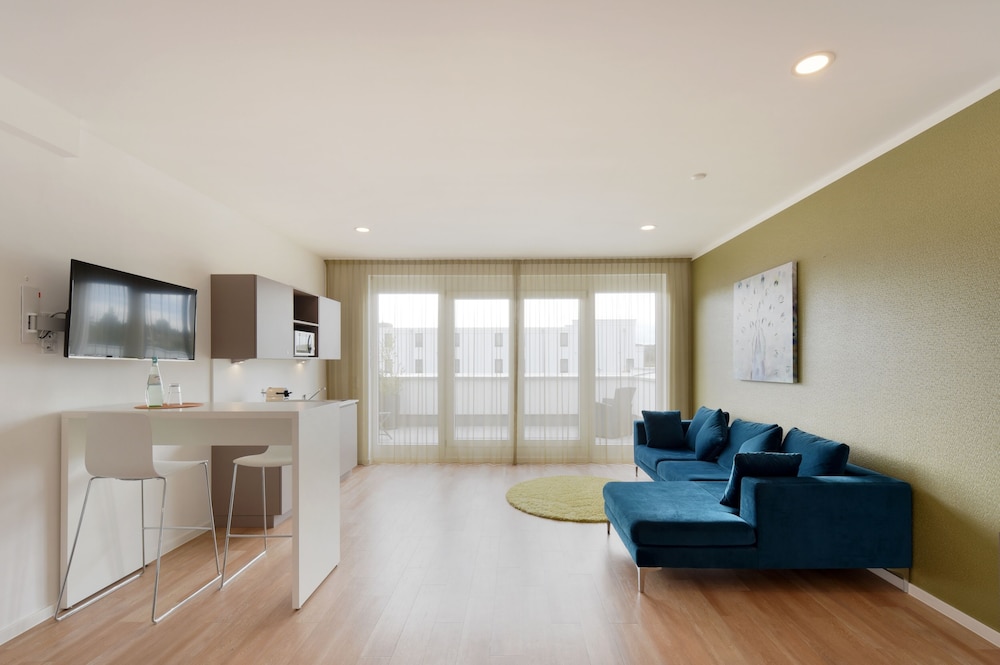 K Apart Hotel and Boardinghouse 34/49