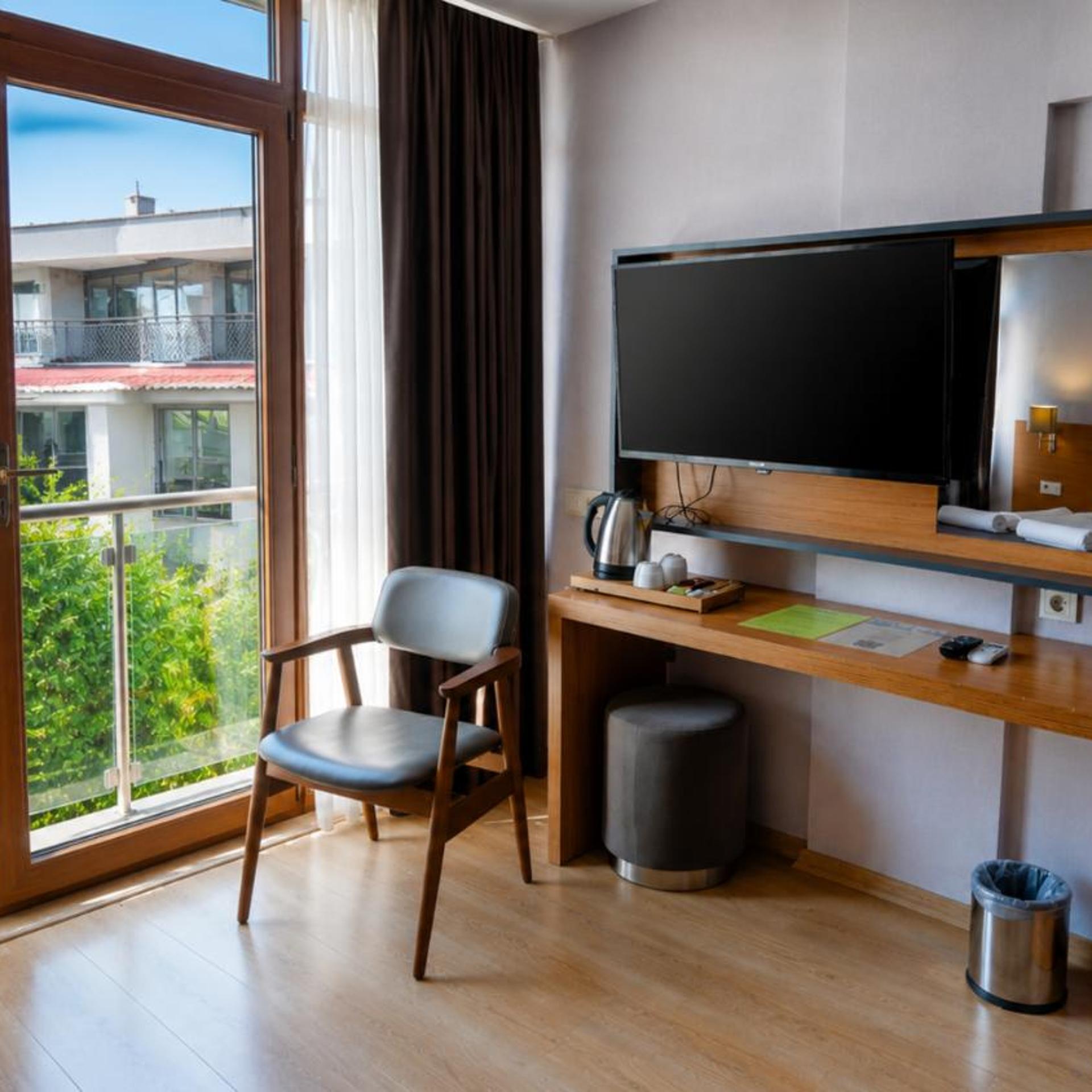 Qinn Hotels 39/50