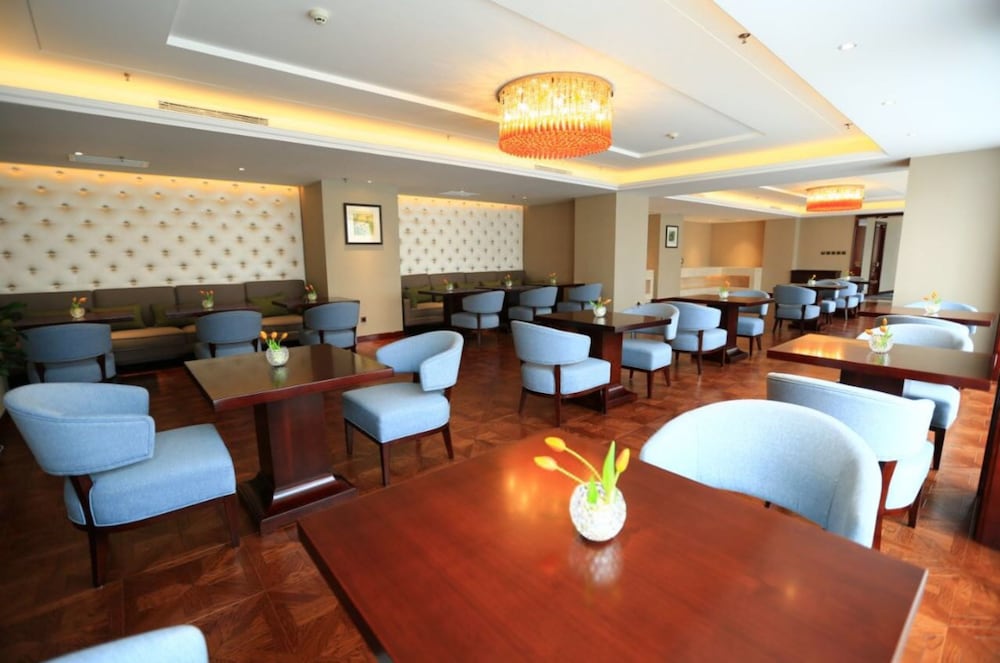 Lanxi International Hotel 55/67