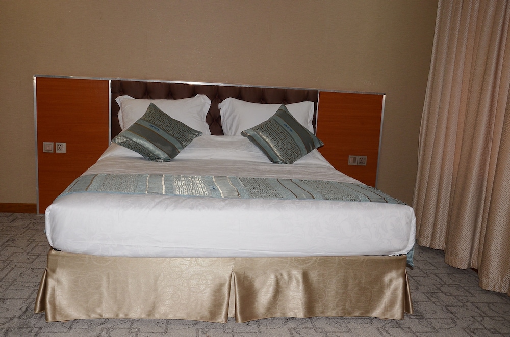 Kim Hotel 24/46