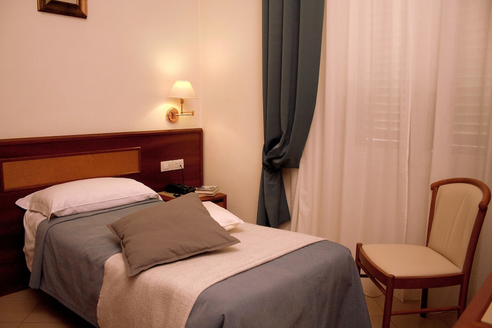 Bonifacio Hotel 30/47