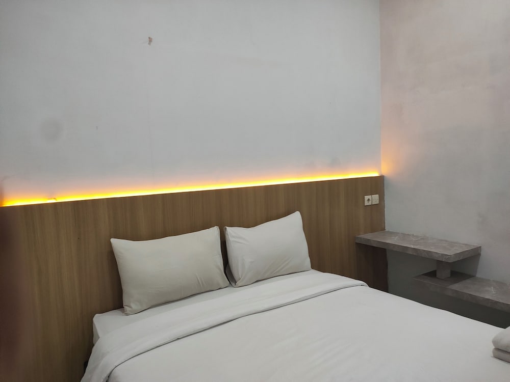 Bwalk Hotel Malang 21/50