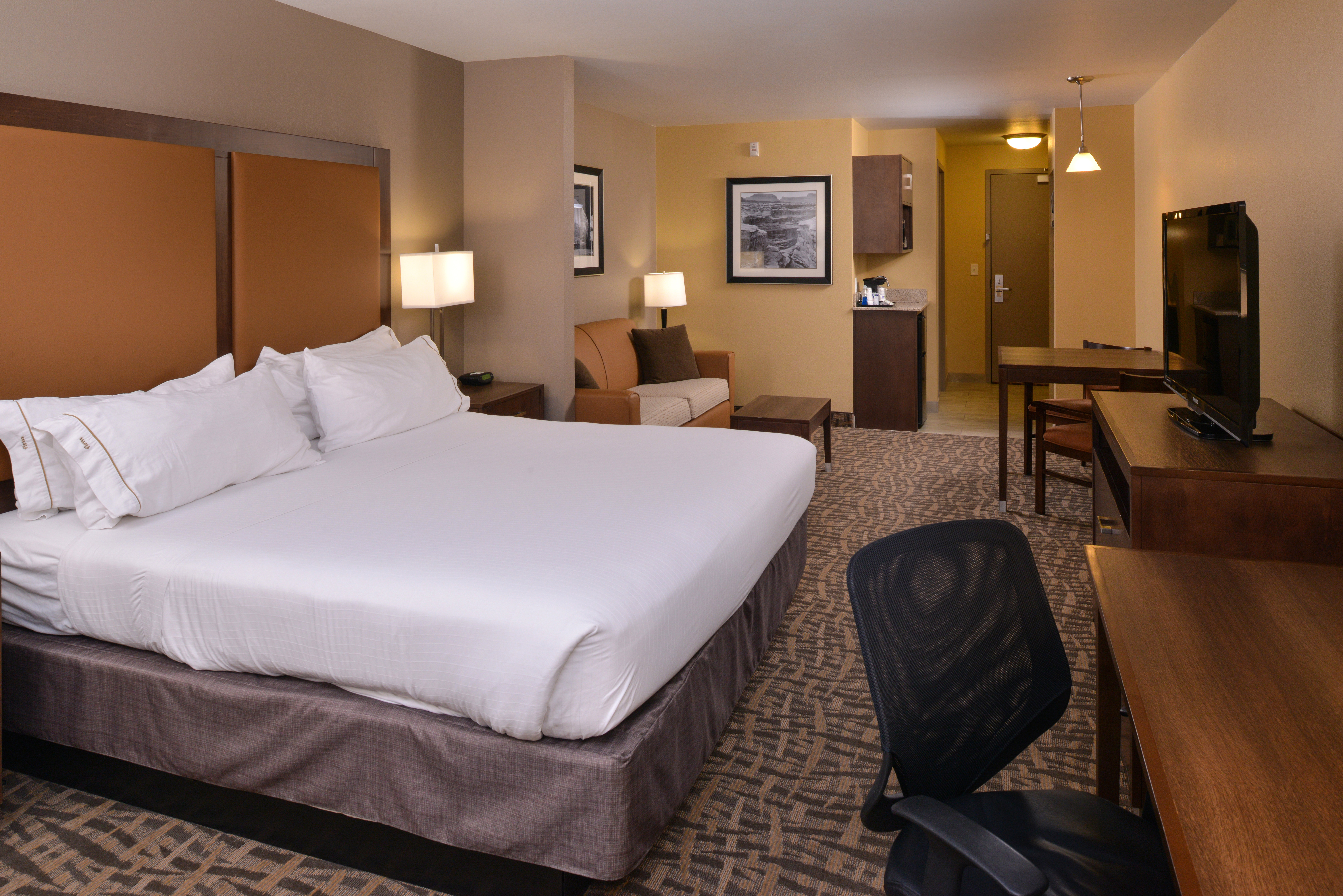 Holiday Inn Express & Suites Page - Lake Powell Area 23/60