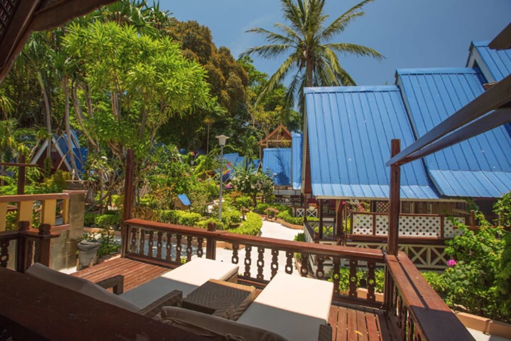 Coral View Island Resort 23/31