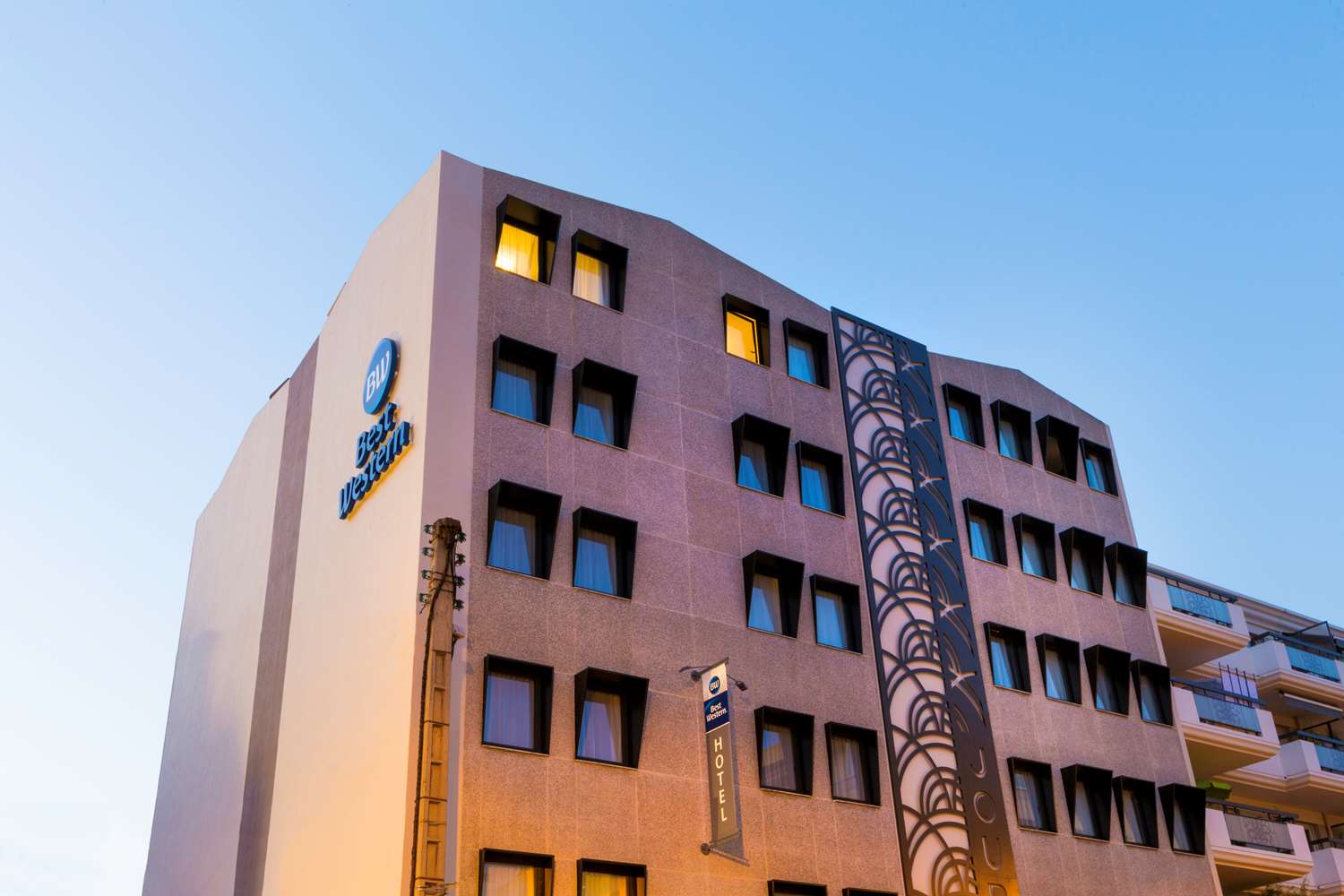 Best Western Hotel Journel Saint-Laurent-Du-Var 1/45