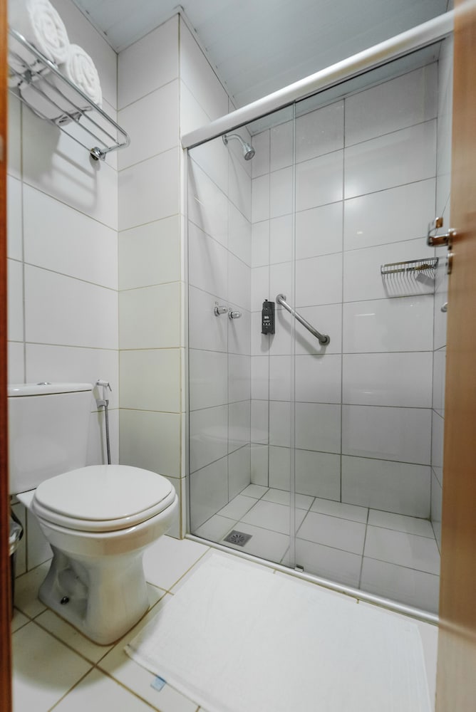 غرفة قياسية بسرير مزدوج لذوي الإعاقة، Hotel Macae 3/3