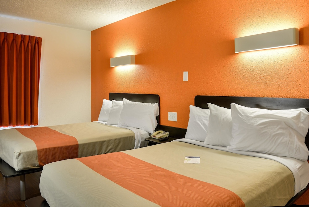 Motel6 Toledo, OH 22/36
