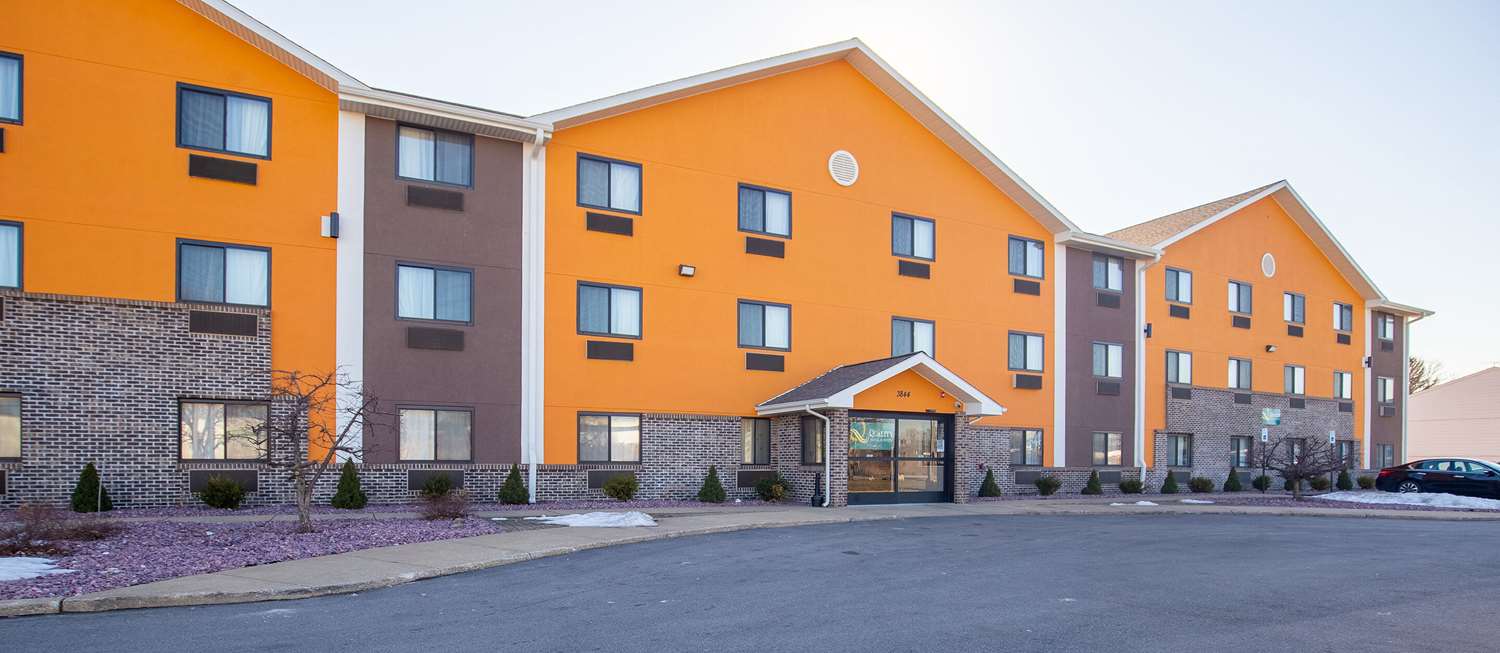Quality Inn & Suites Hammond Near I-8090 14/15