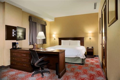 Deluxe, Suite