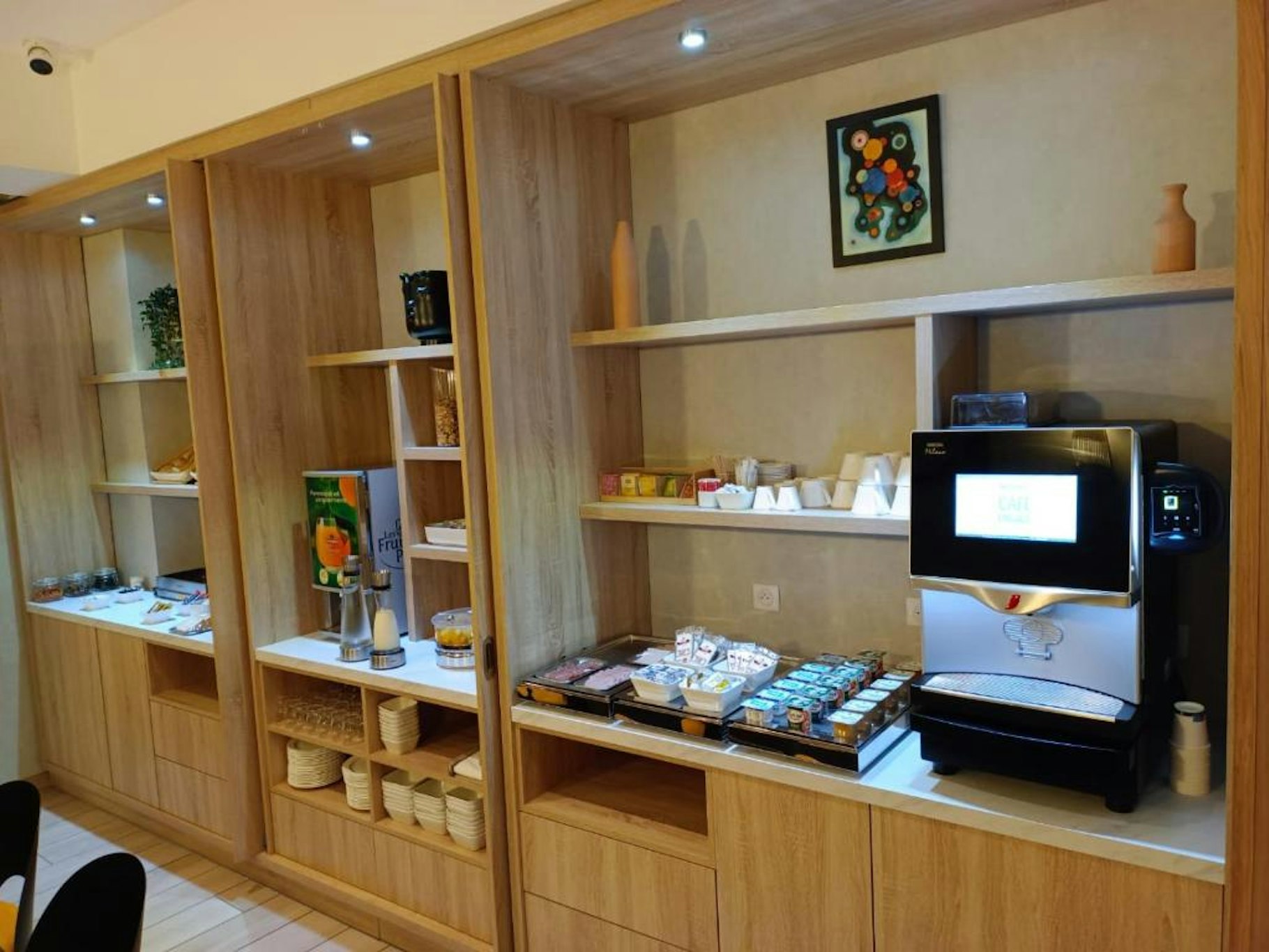Avia Saphir Montparnasse 27/27