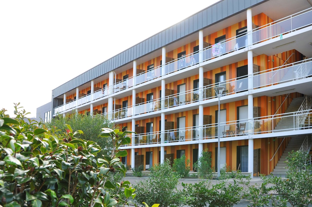 Golden Tulip Pornic 4/50