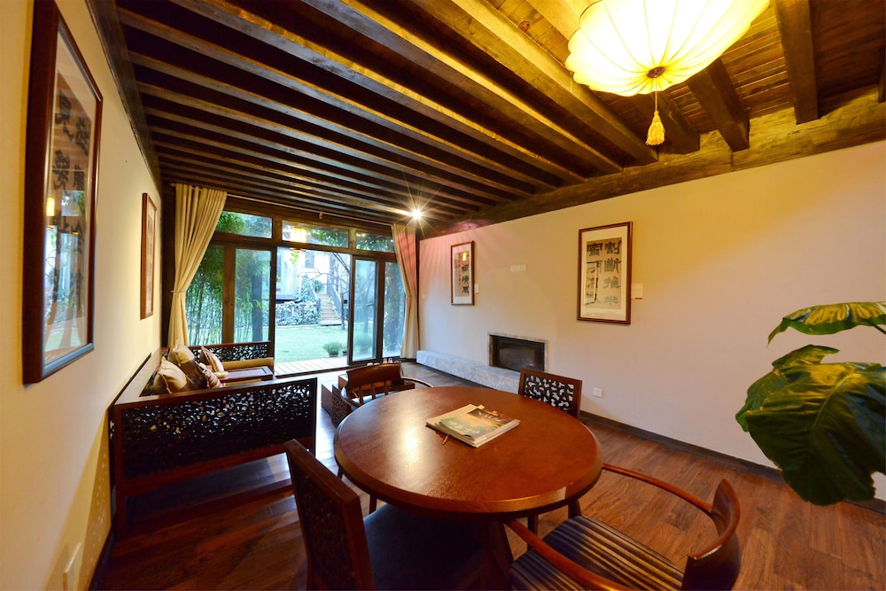 Lijiang Shuhe Youyiju Private Club 29/50
