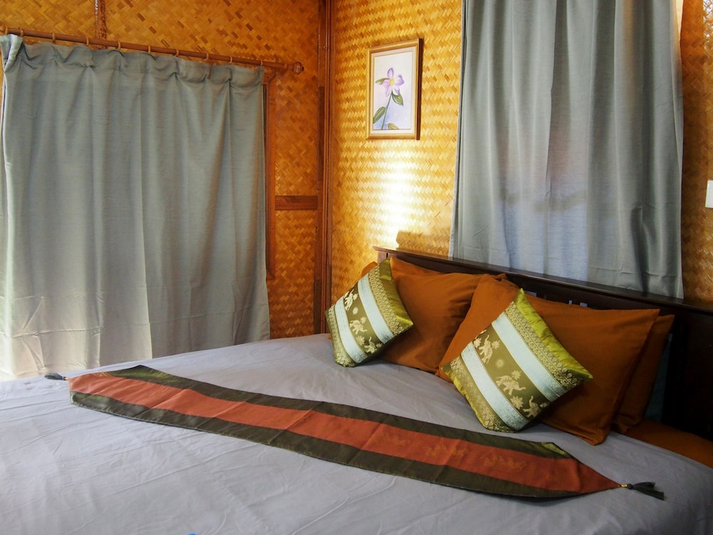 Coco Beach Bungalows 26/77