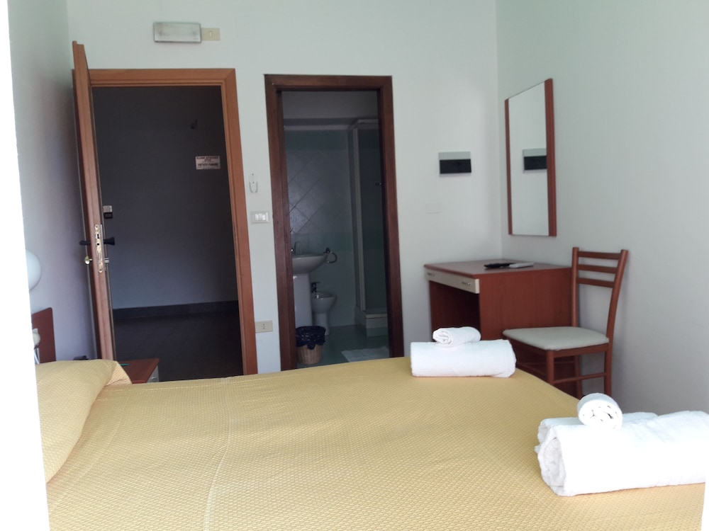 Hotel Calabria 12/50