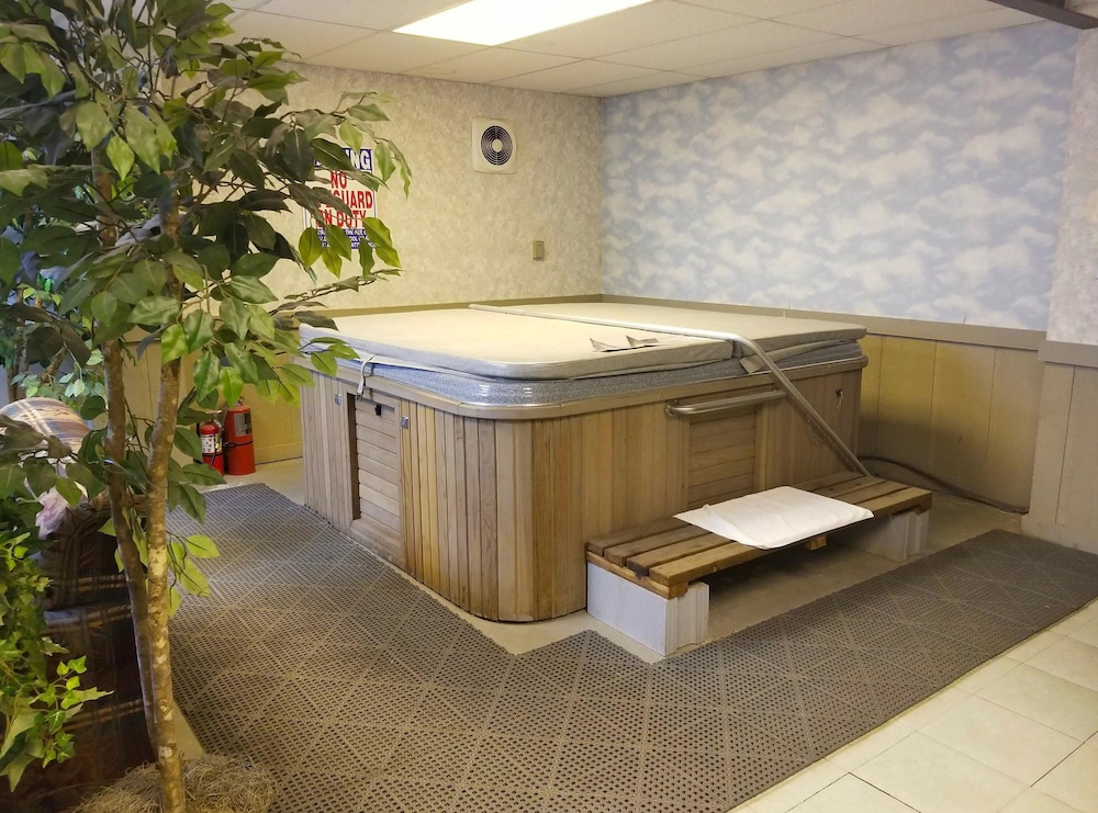 Americas Best Value Inn Belleville 7/34