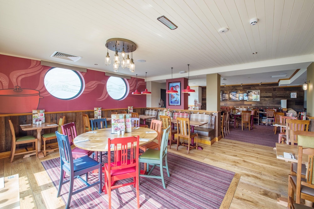 Premier Inn Great Yarmouth West (A47) Hotel 28/41
