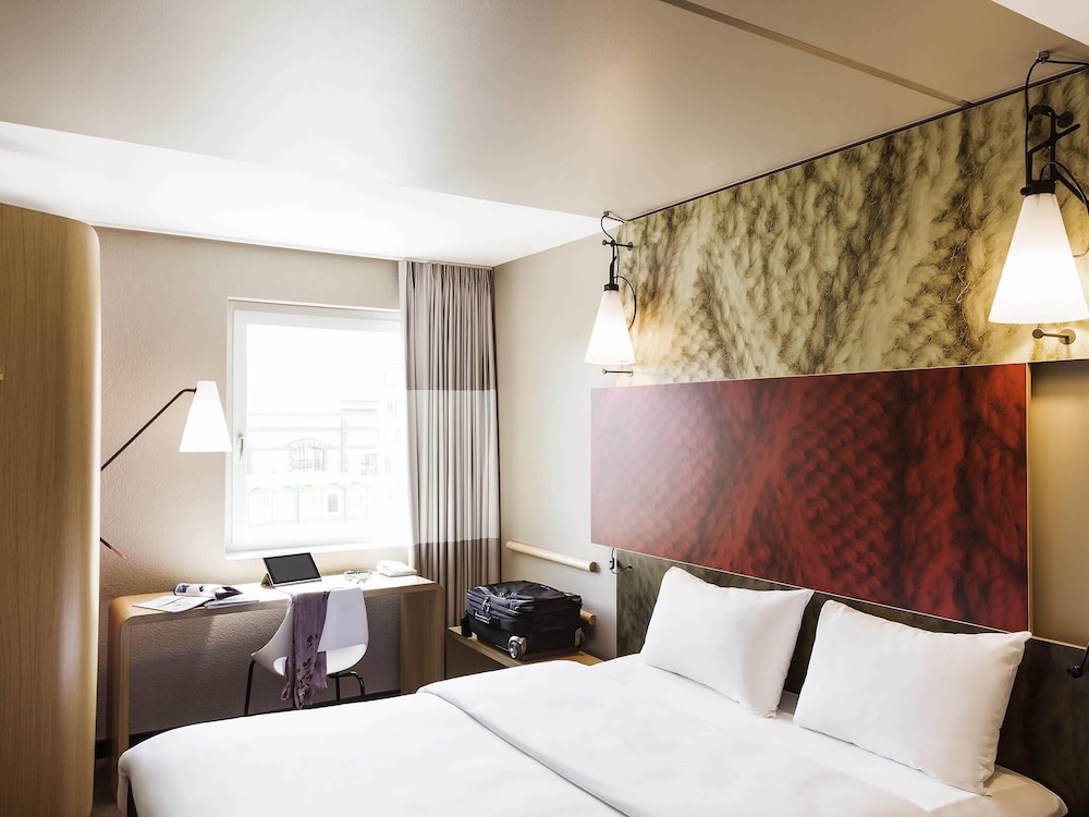 IBIS WINTERTHUR CITY 21/70