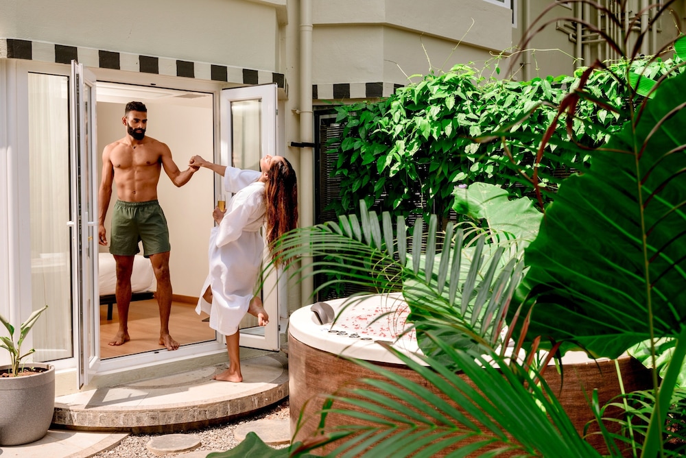 The Orchid Passaros Goa Adults Only 19/48