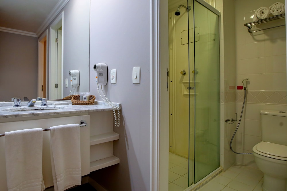 Roomo Bela Cintra Residencial 14/31