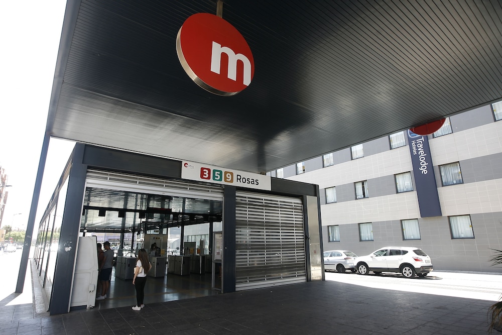 Travelodge Valencia Aeropuerto Hotel 35/48