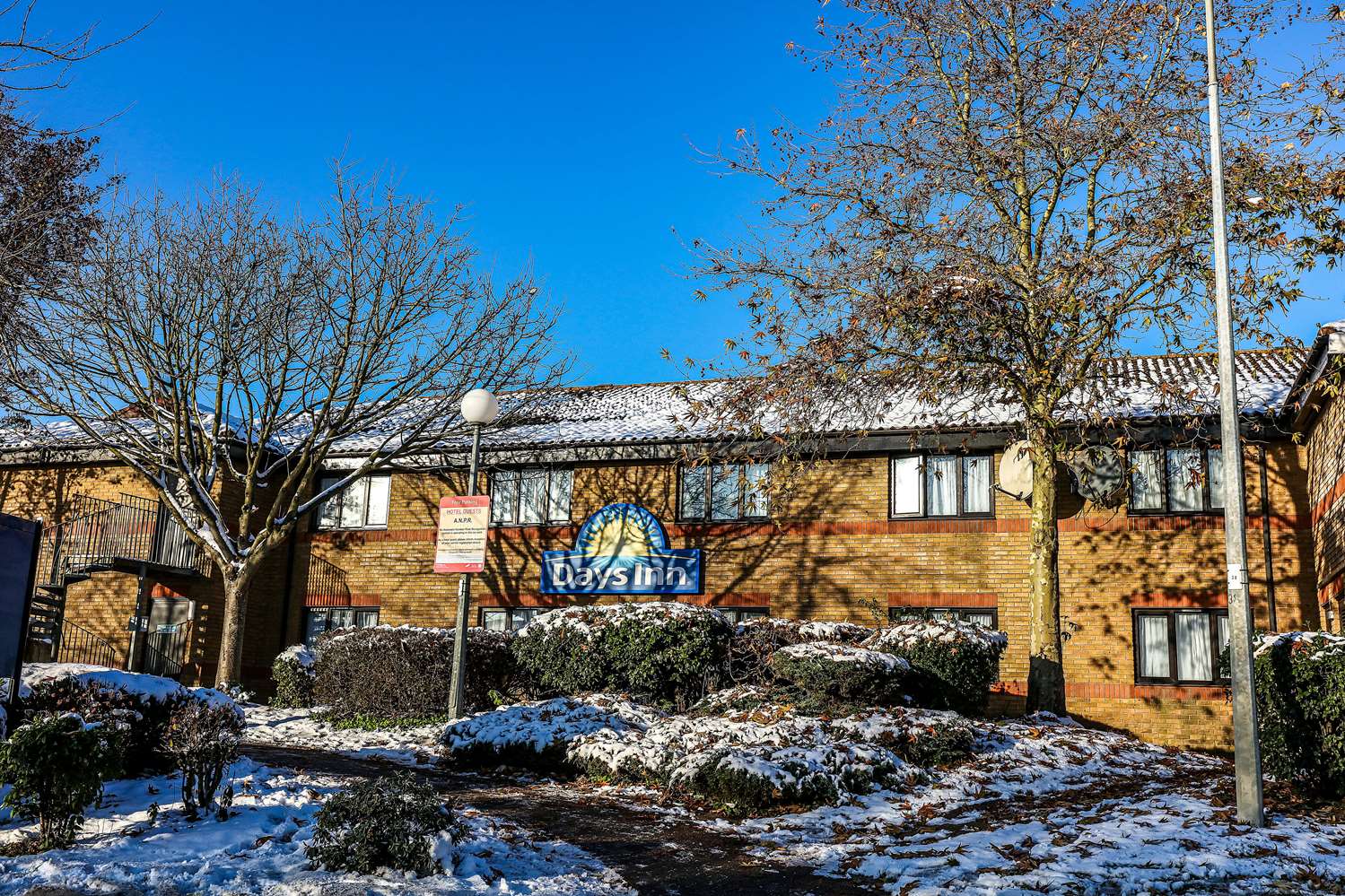 Days Inn by Wyndham London Stansted Airport 17/28