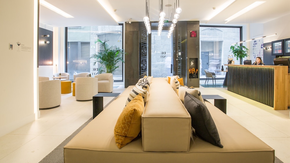 Hotel Denit Barcelona 24/48