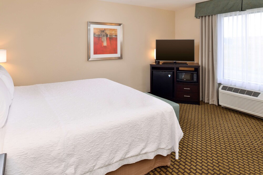 Hampton Inn & Suites Douglas 18/56