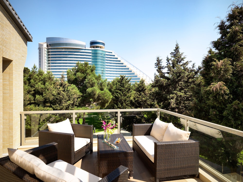 Bilgah Beach Hotel 57/75