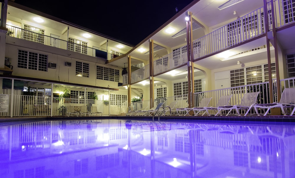 Villa Cofresi Hotel 1/50