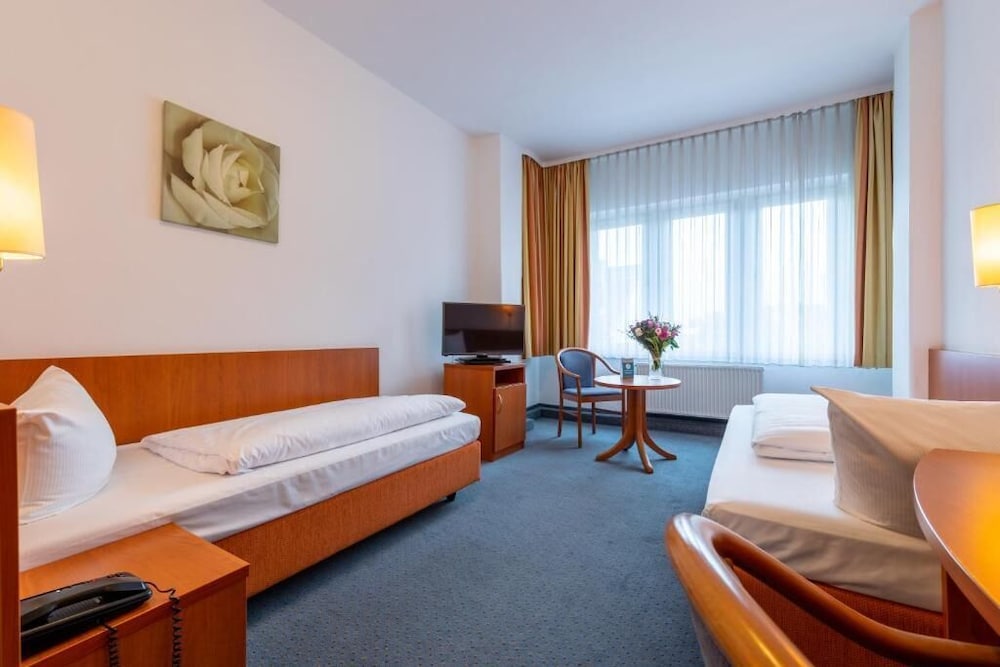 Trip Inn Hotel Schumann 36/64