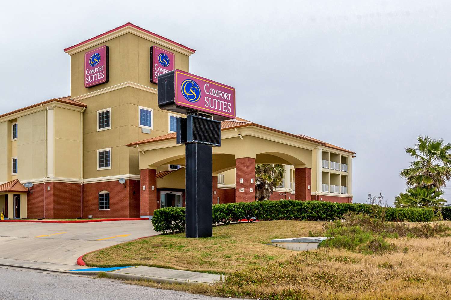 Comfort Suites Galveston Cruise Port Area - Beachside 43/44
