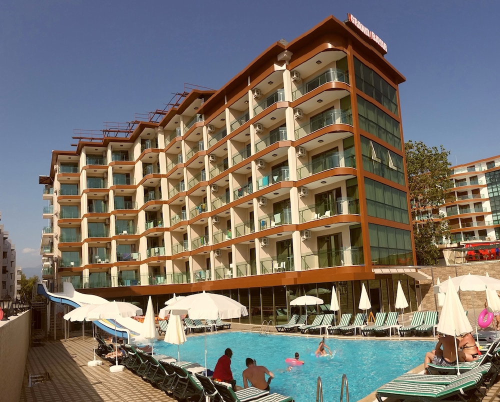 Grand Barhan Hotel 11/50