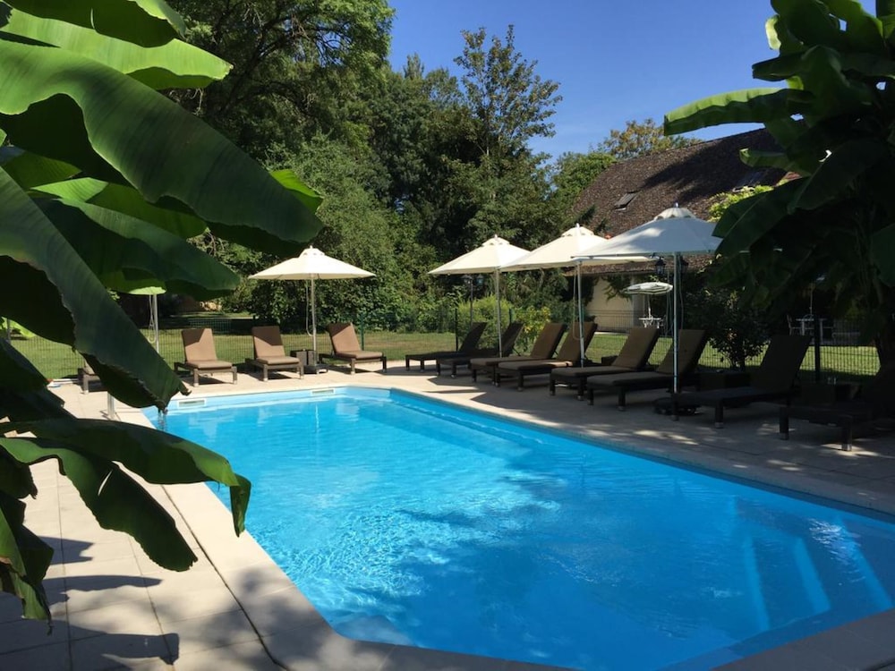 Chateau de Challanges 66/70