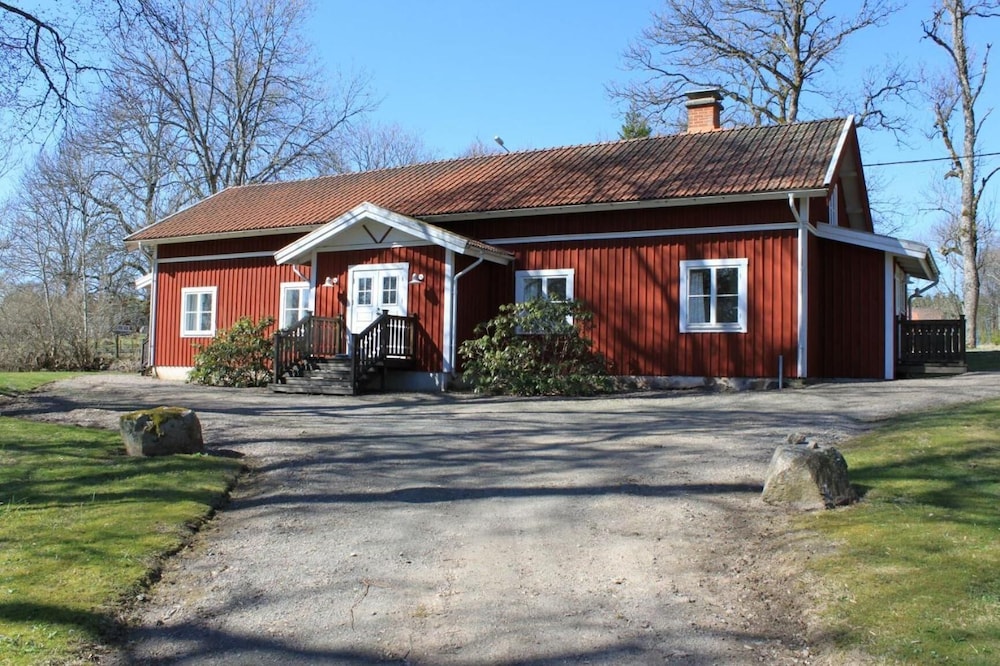 Asa Herrgård 49/50