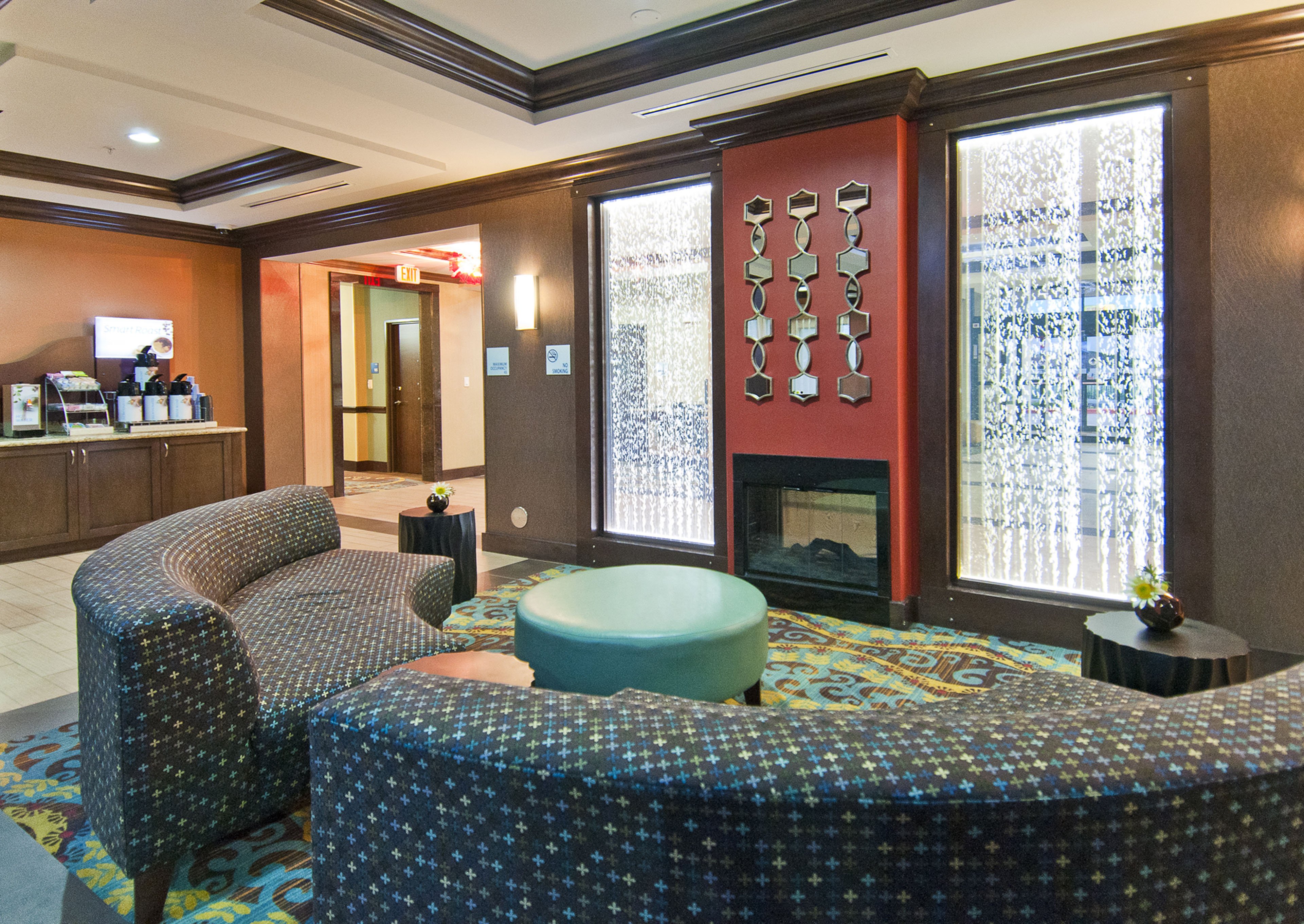 Holiday Inn Express Suites San Antonio Se By At T Center 50/73