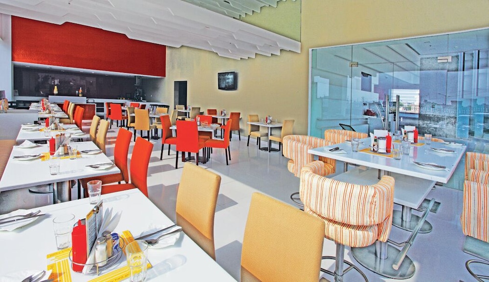 Keys Select By Lemon Tree Hotels, Ludhiana 43/46