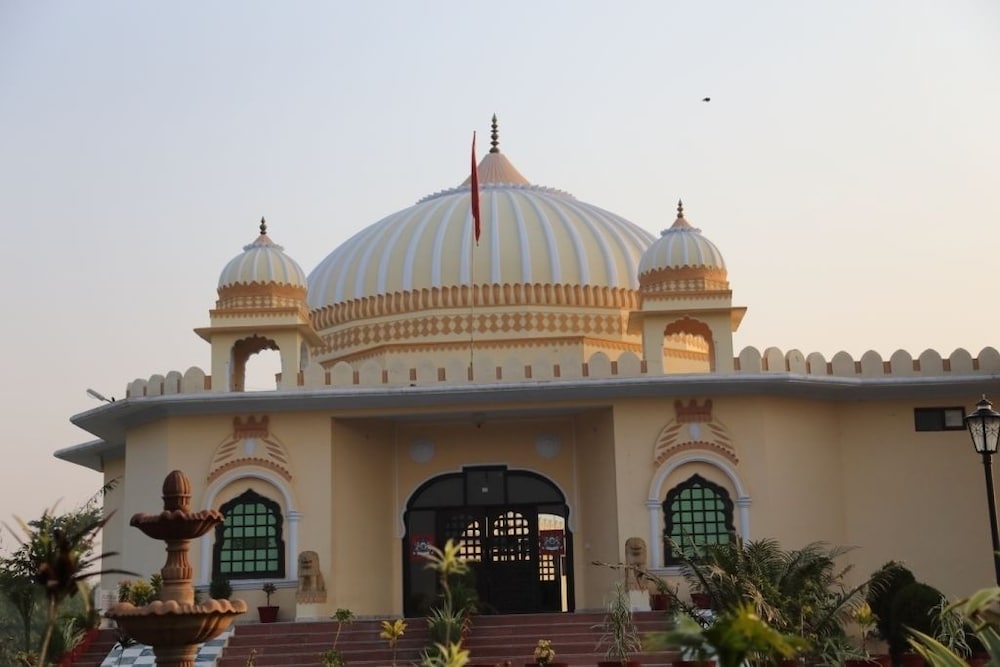 Rajmahal The Palace 2/50
