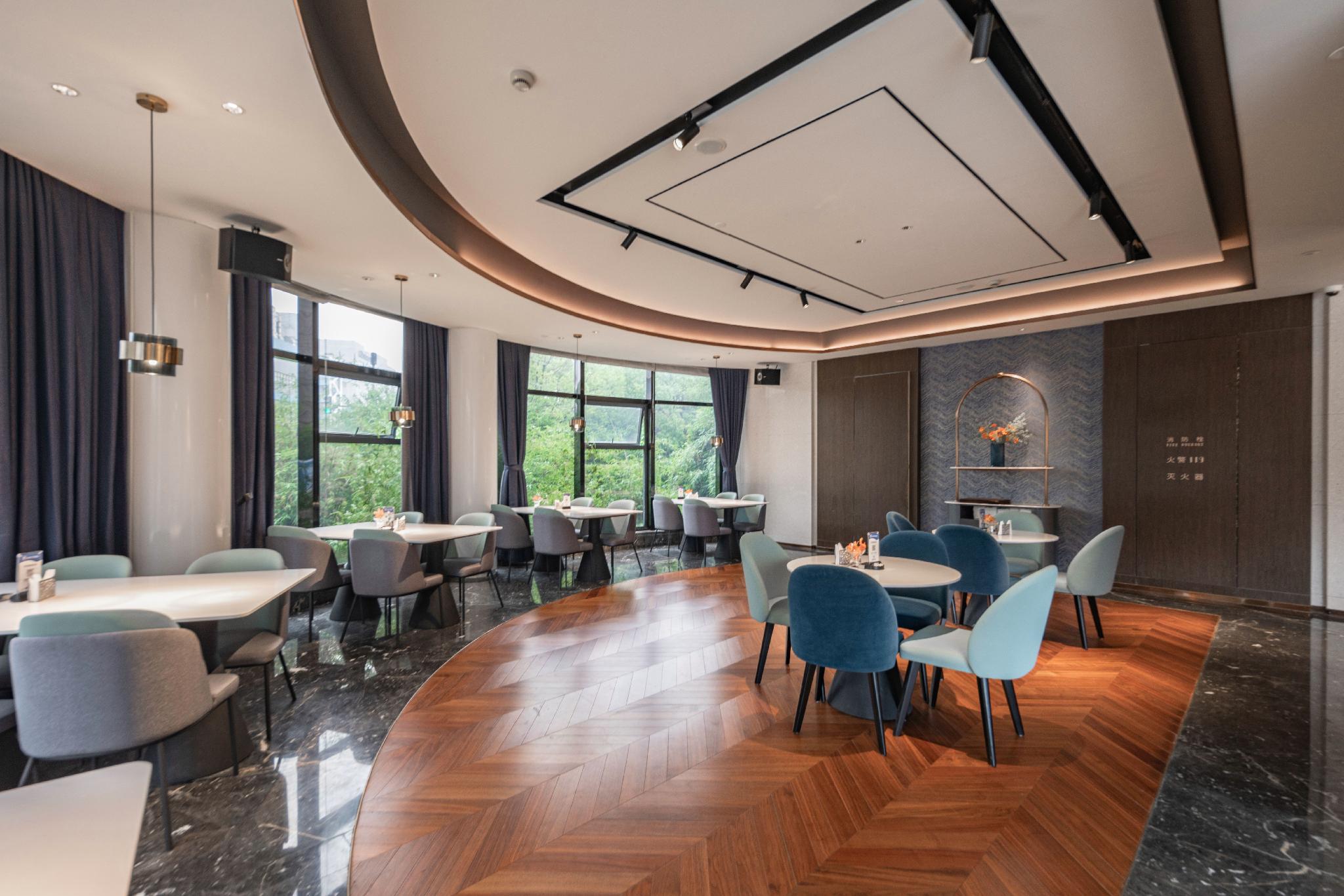Yitel Collection (Shanghai Zhangjiang) 22/36