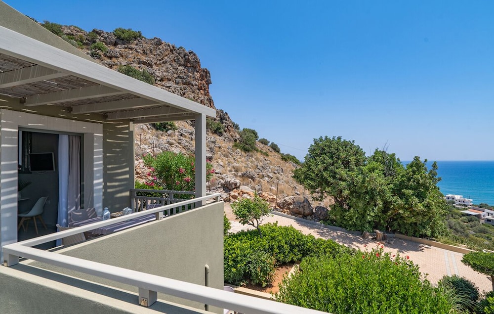 Blue View Villas 46/50