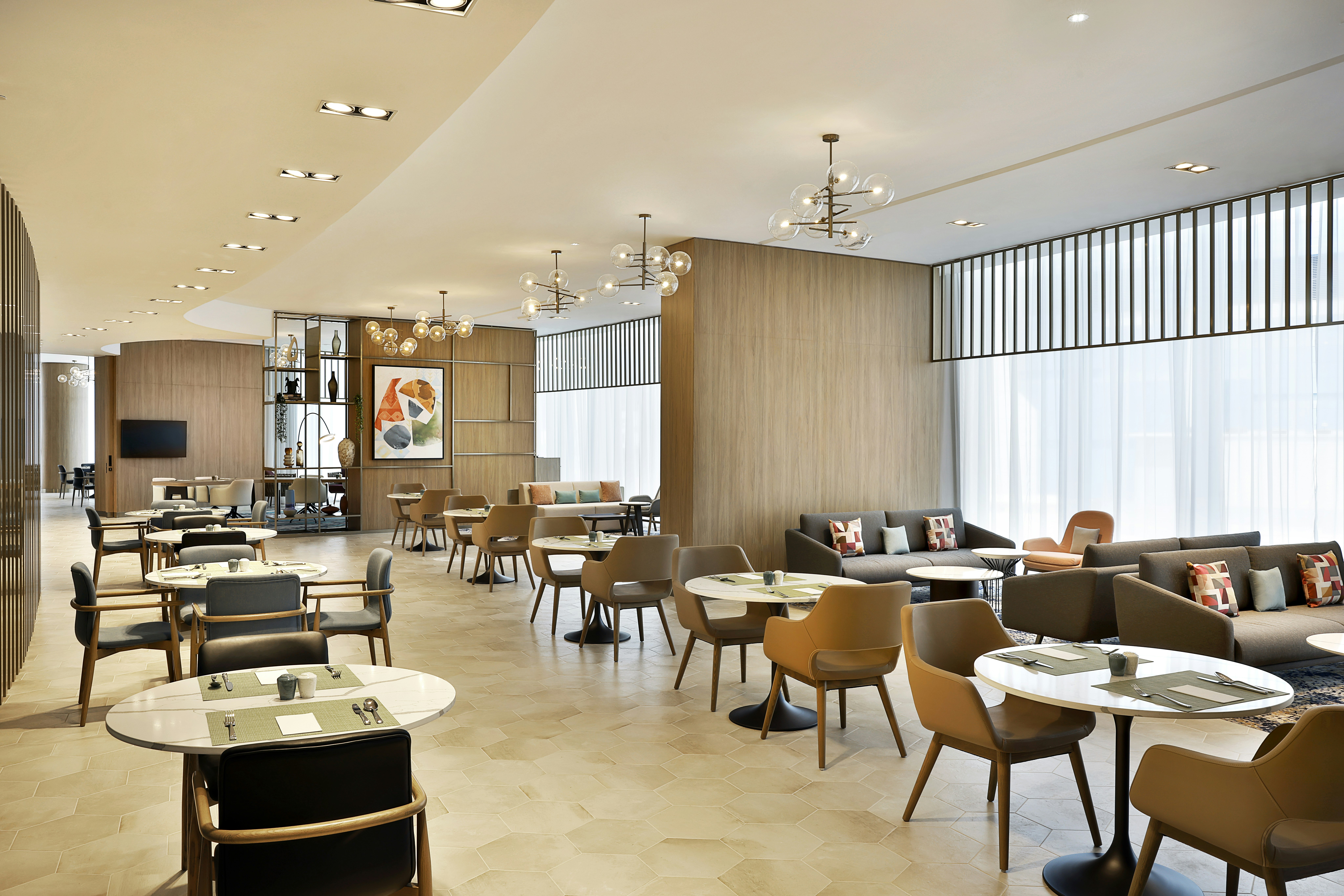 Hilton Garden Inn Dubai Business Bay 16/27